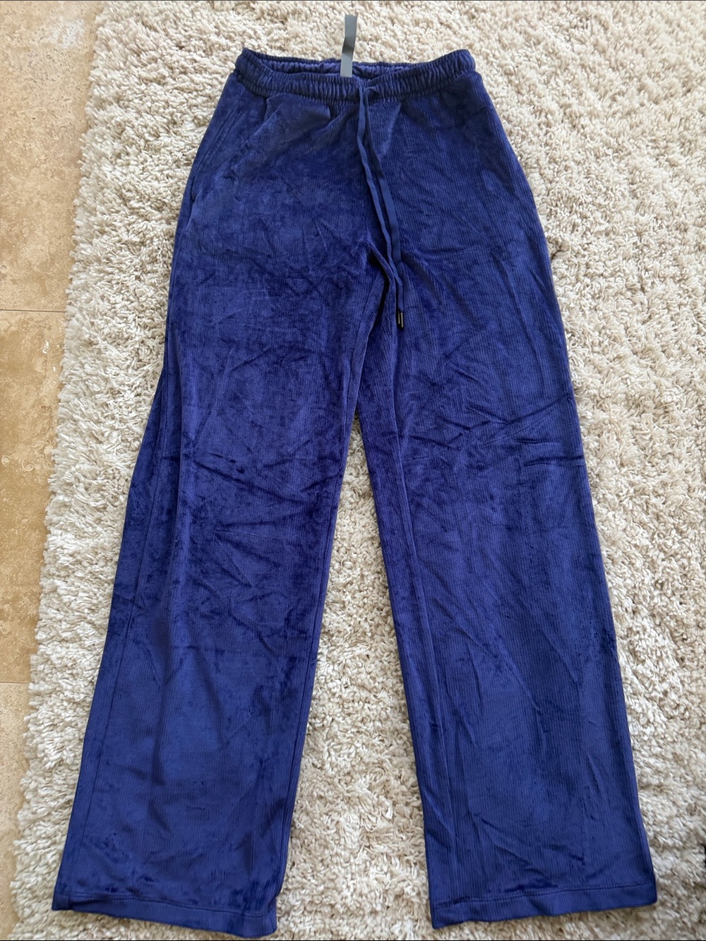 Vuori Plush Wide-Leg Lounge Pants in Deep Navy